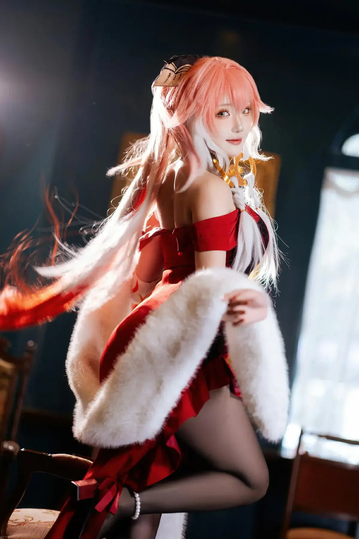 Cosplay｜瓜希酱 – 鸣潮 长离·必胜客联动