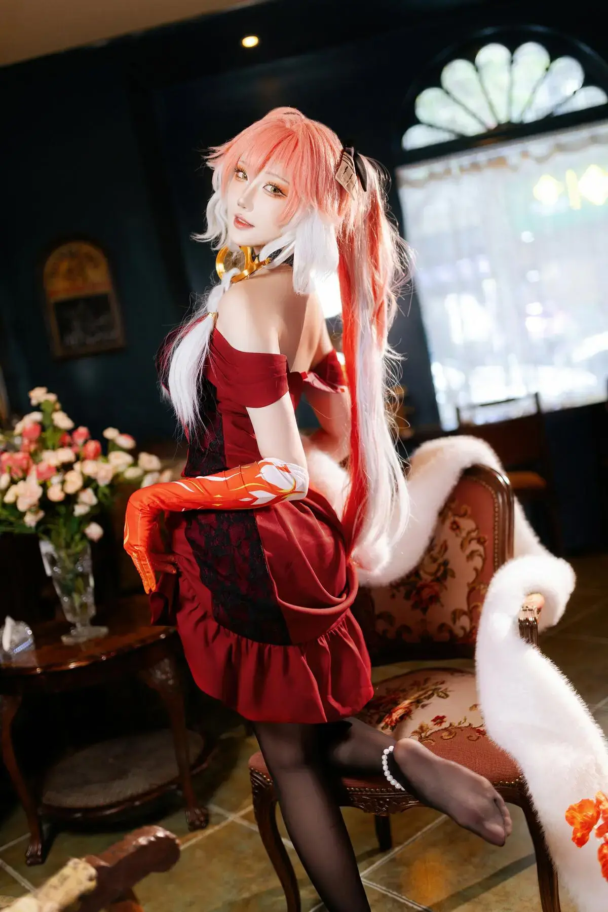 Cosplay｜瓜希酱 – 鸣潮 长离·必胜客联动