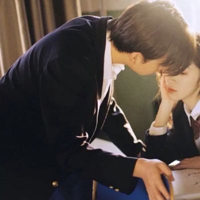 特好看氛围感十足的好看情头 纯欲双人好看情侣头像真人可爱