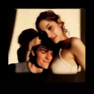 好看有意境的氛围感qq情侣头像 港风复古情侣头像一男一女