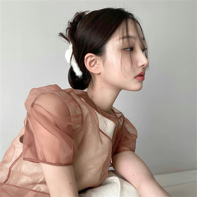 独特小众不易撞的女生头像 女头ins高级质感真人稀有头像图片