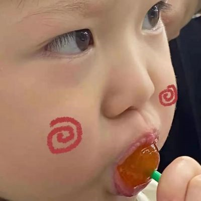 最火萌宝宝头像一左一右超萌 最流行的萌娃微信头像情侣闺蜜