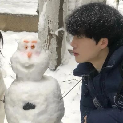 超级浪漫唯美的情侣高清图片大全 最新情侣头像一人一张一左一右