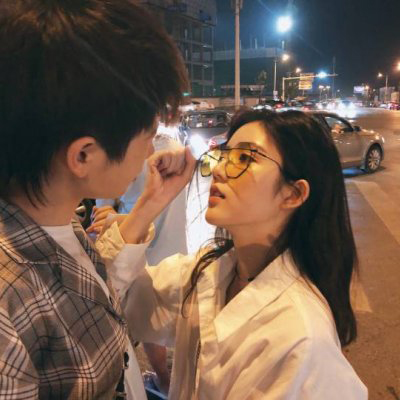 2023最新qq情侣头像情侣专用图片 2023年情侣头像一左一右两张