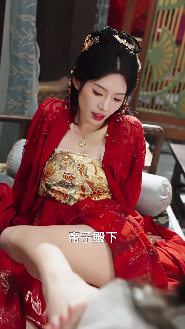 微擦短剧：开局大帝之子，家族帮我攻略极品仙子&多子多福，家族帮我攻略极品仙子（70集）-第2张插图