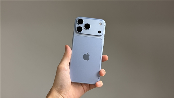iPhone 18 Pro Max国内单周激活量逼近90万台，刷新纪录